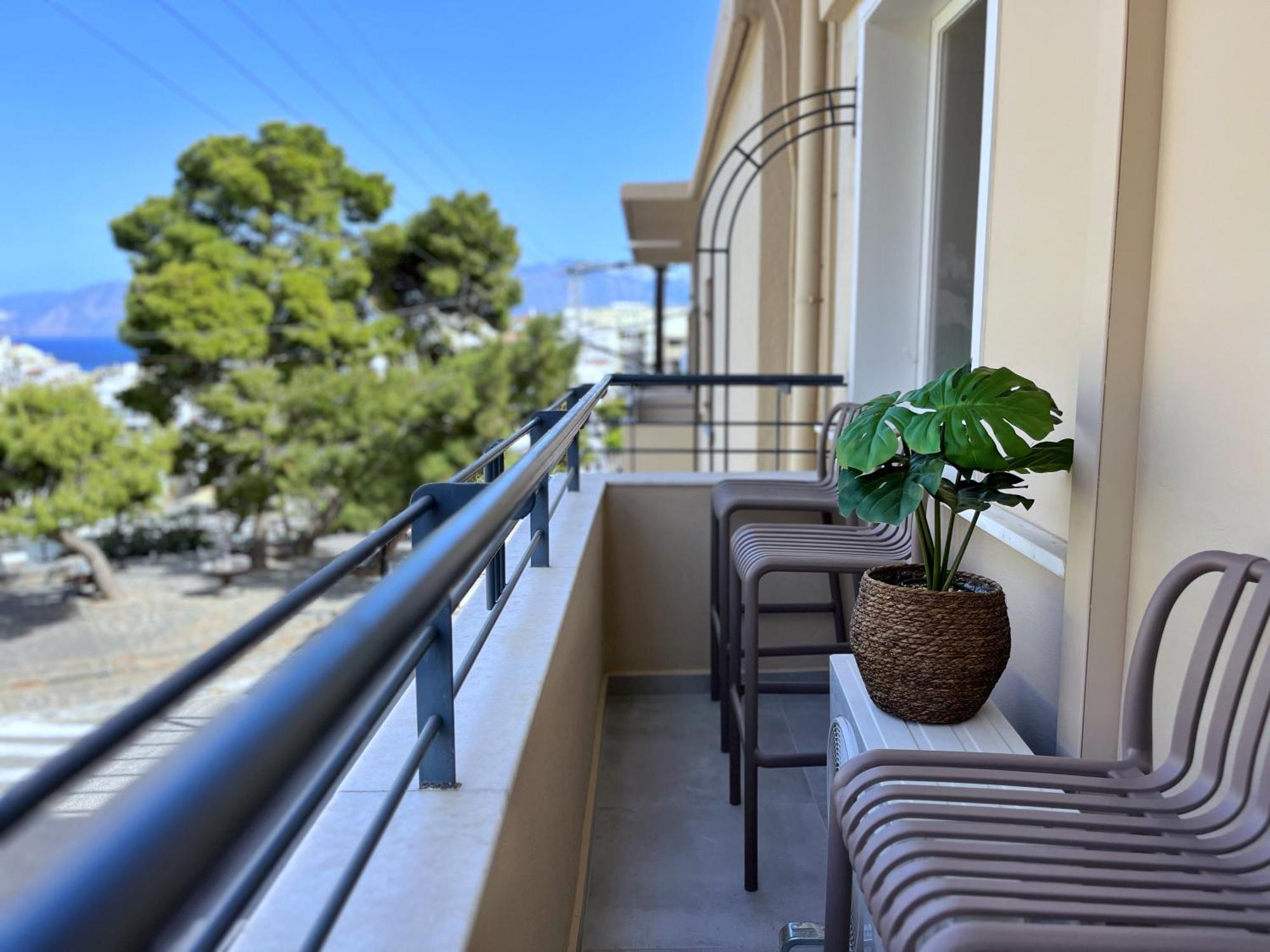 Wake In The Appartement Agios Nikolaos
